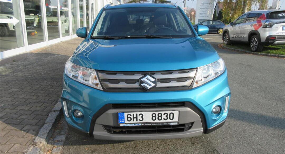 Suzuki Vitara 1,6 VVT PREMIUM není Hybrid